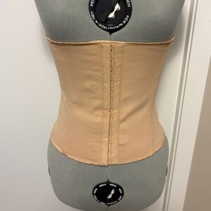 Skims Small waist cincher
